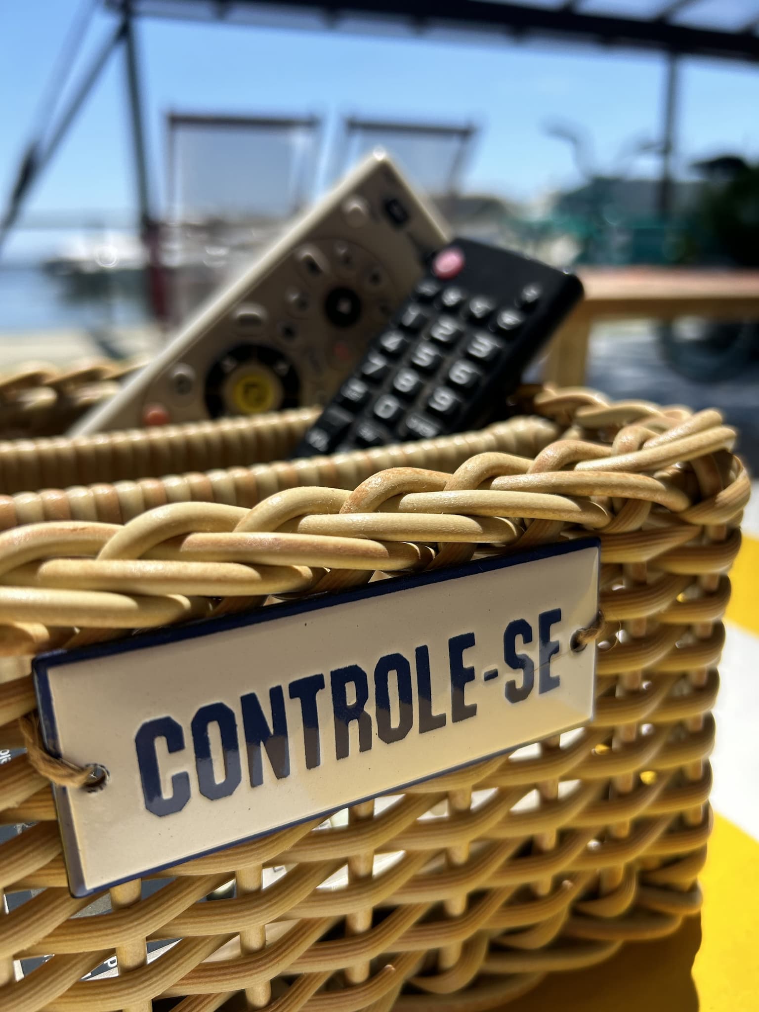 PORTA CONTROLE REMOTO