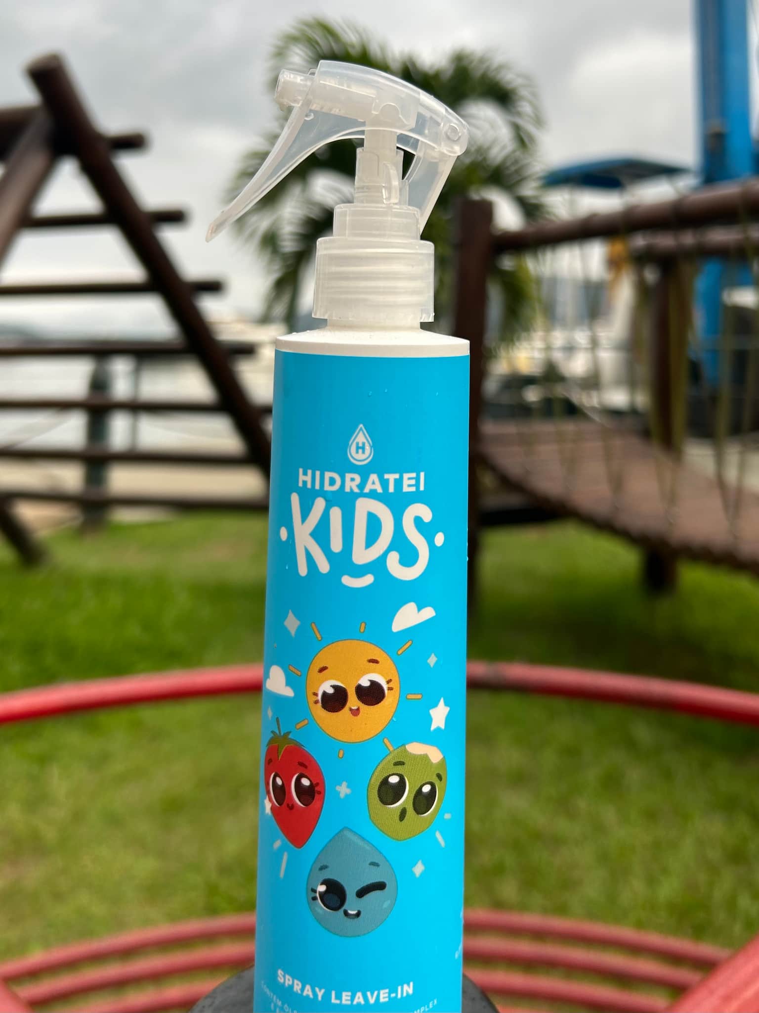 SPRAY LEAVE-IN KIDS
